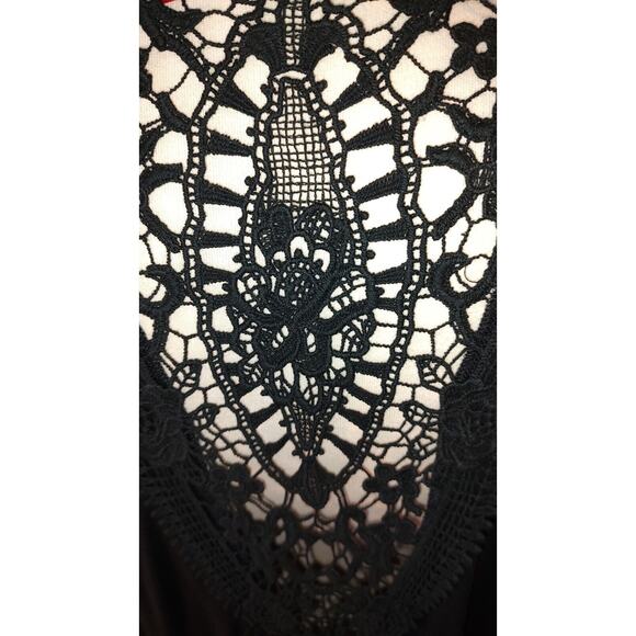 Red Woman's Black Open Front Cardigan Jacket Size XL Beautiful Lace Accent Back - Picture 5 of 13